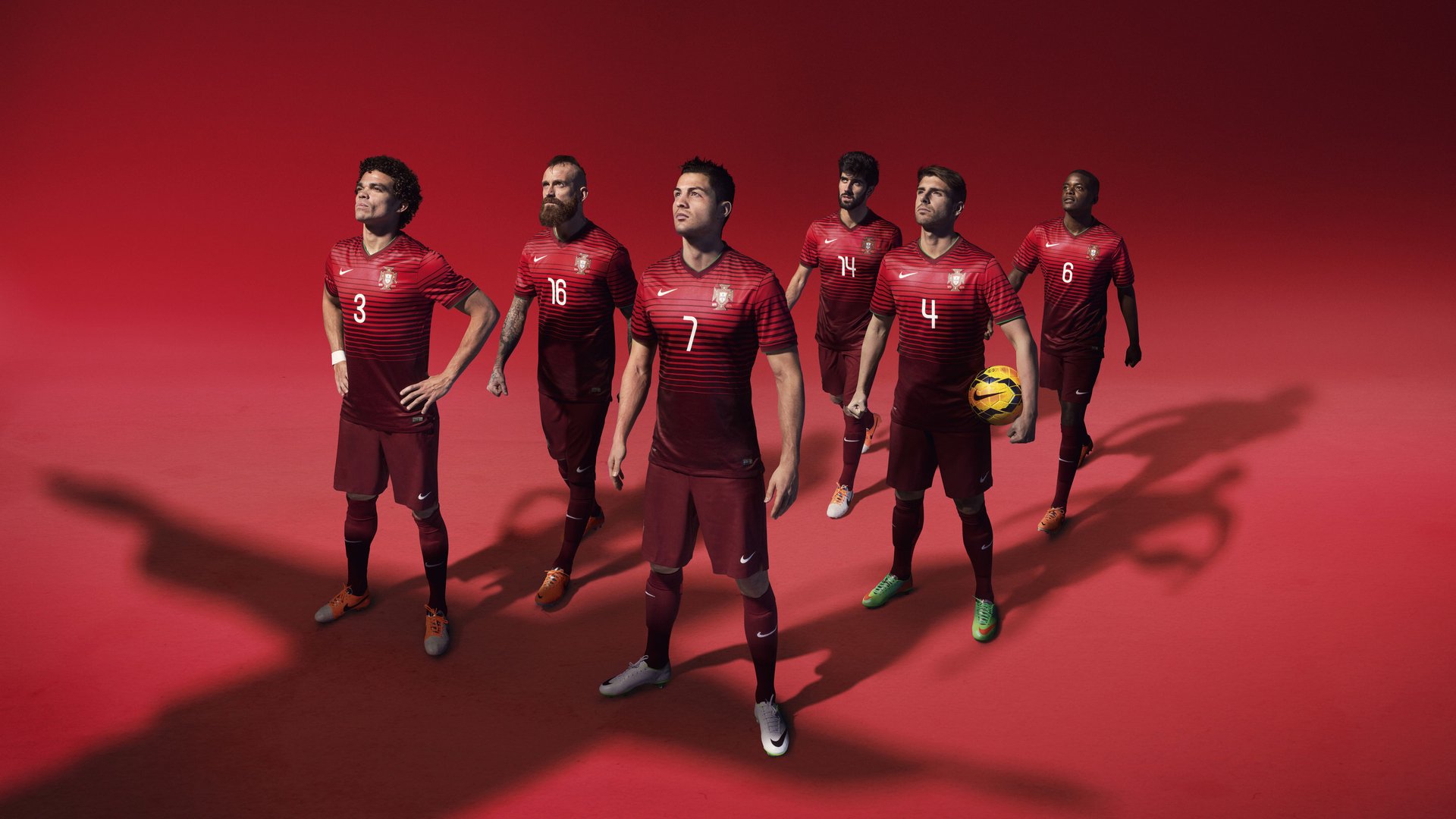 重重挑战接踵而至，球队如何破局？，面对这么多的困难,球队怎么能赢得比赛呢_